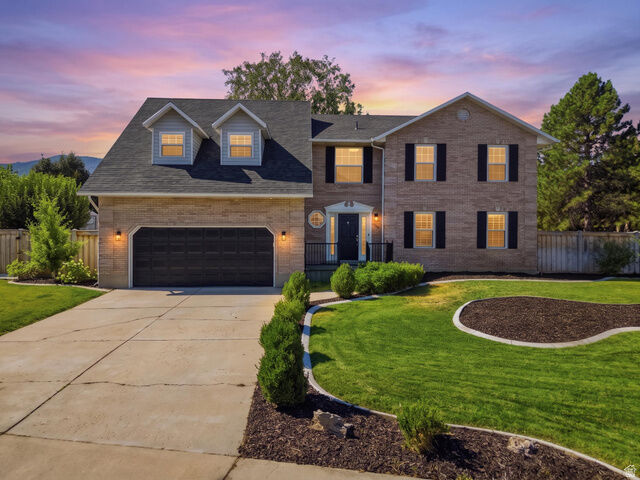 Property Photo: 864 E 1050 S UT 84660