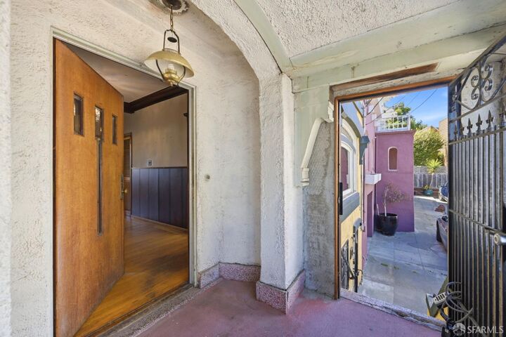 Property Photo: 21 College Terrace CA 94112