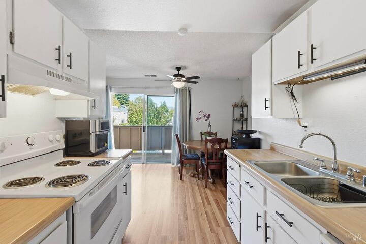 Property Photo: 381 Enterprise Drive CA 94928