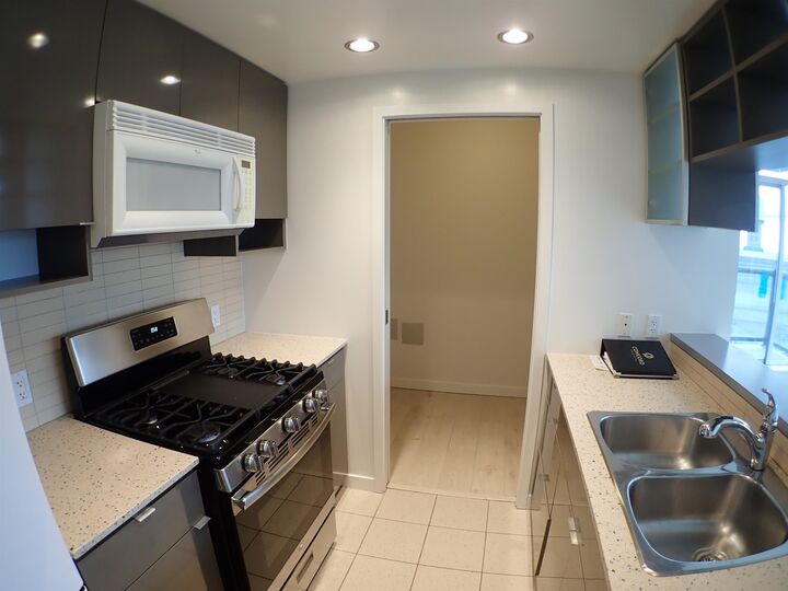 Property Photo: 928 Beatty Street 2205 BC V6Z 3G6