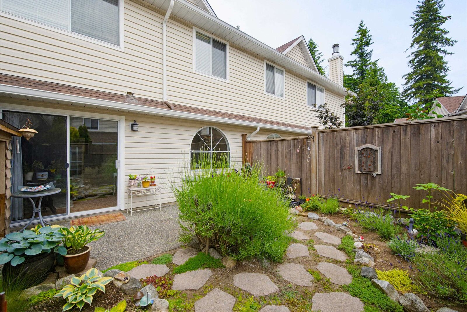 Property Photo:  20699 120B Avenue 17  BC V2X 0A5 