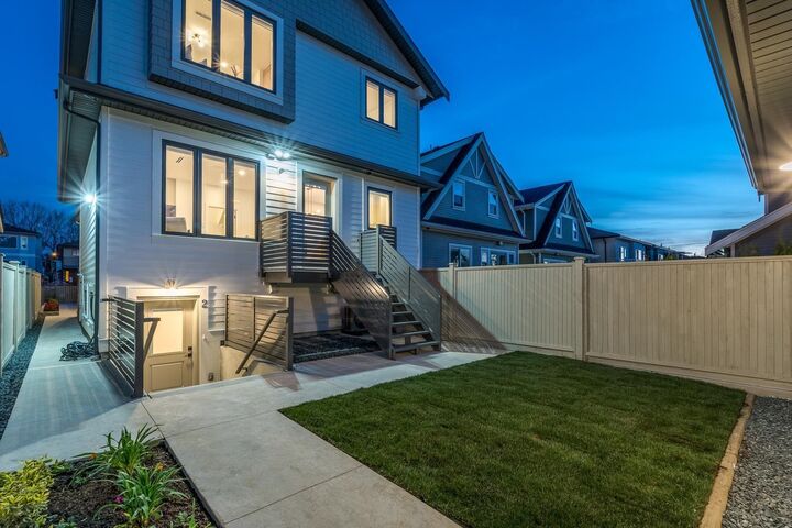 Property Photo:  2263 E 35th Street 2  BC V5P 1C1 