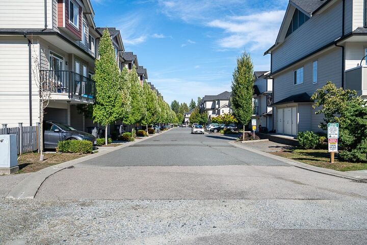 Property Photo: 13898 64 Avenue 27 BC V3W 1L6