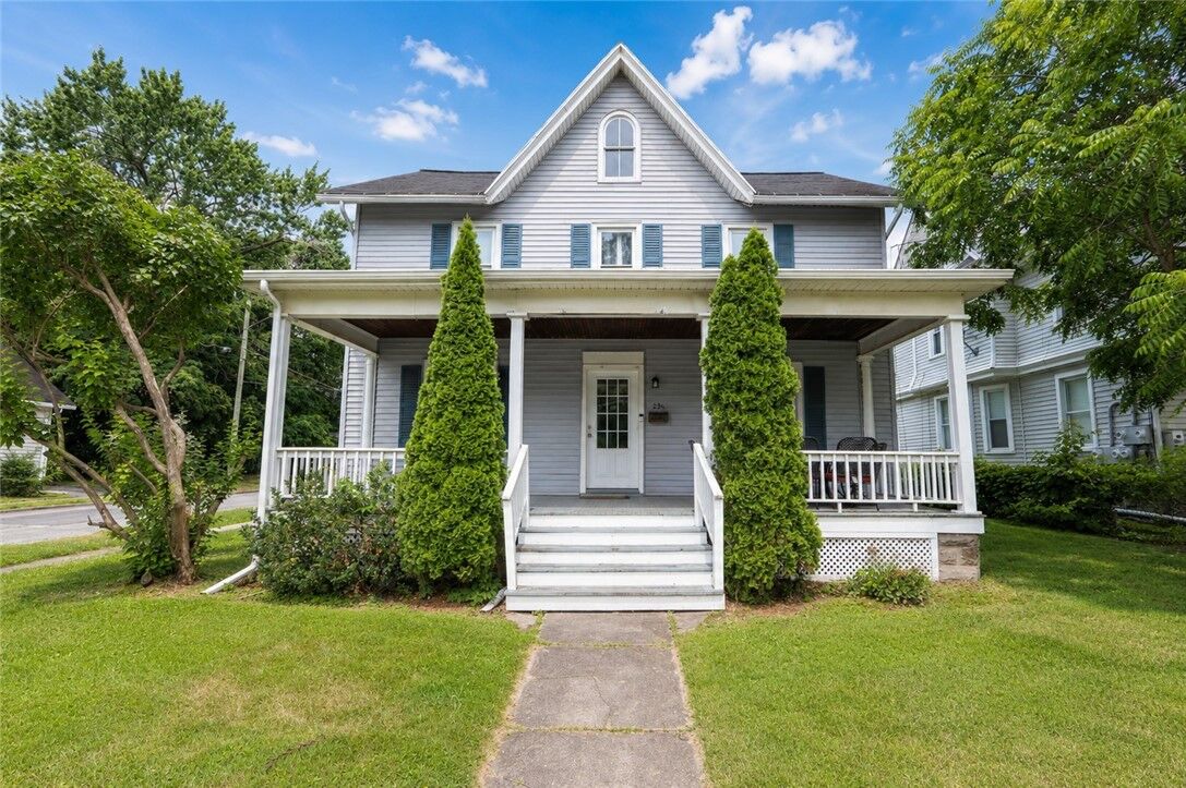 Property Photo:  232 Pulteney Street  NY 14456 