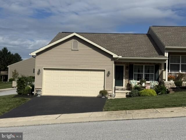 Property Photo:  107 Shetland Drive 106  PA 17356 