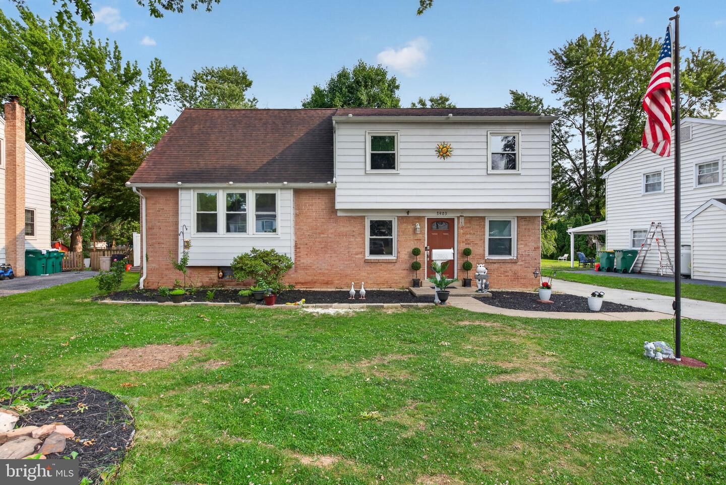 Property Photo: 3903 Chestnut Street PA 17011