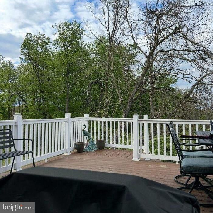 Property Photo:  1601 Shannon Drive S  PA 17225 