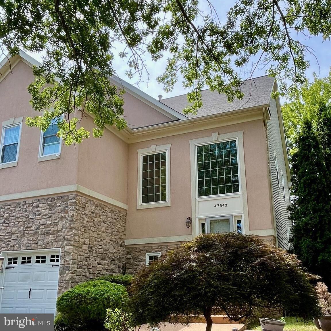 Property Photo: 47543 Rippling Drive VA 20165