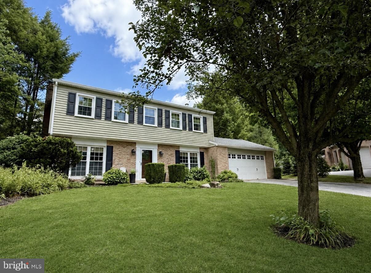 Property Photo:  7 Sandy Way  PA 19607 