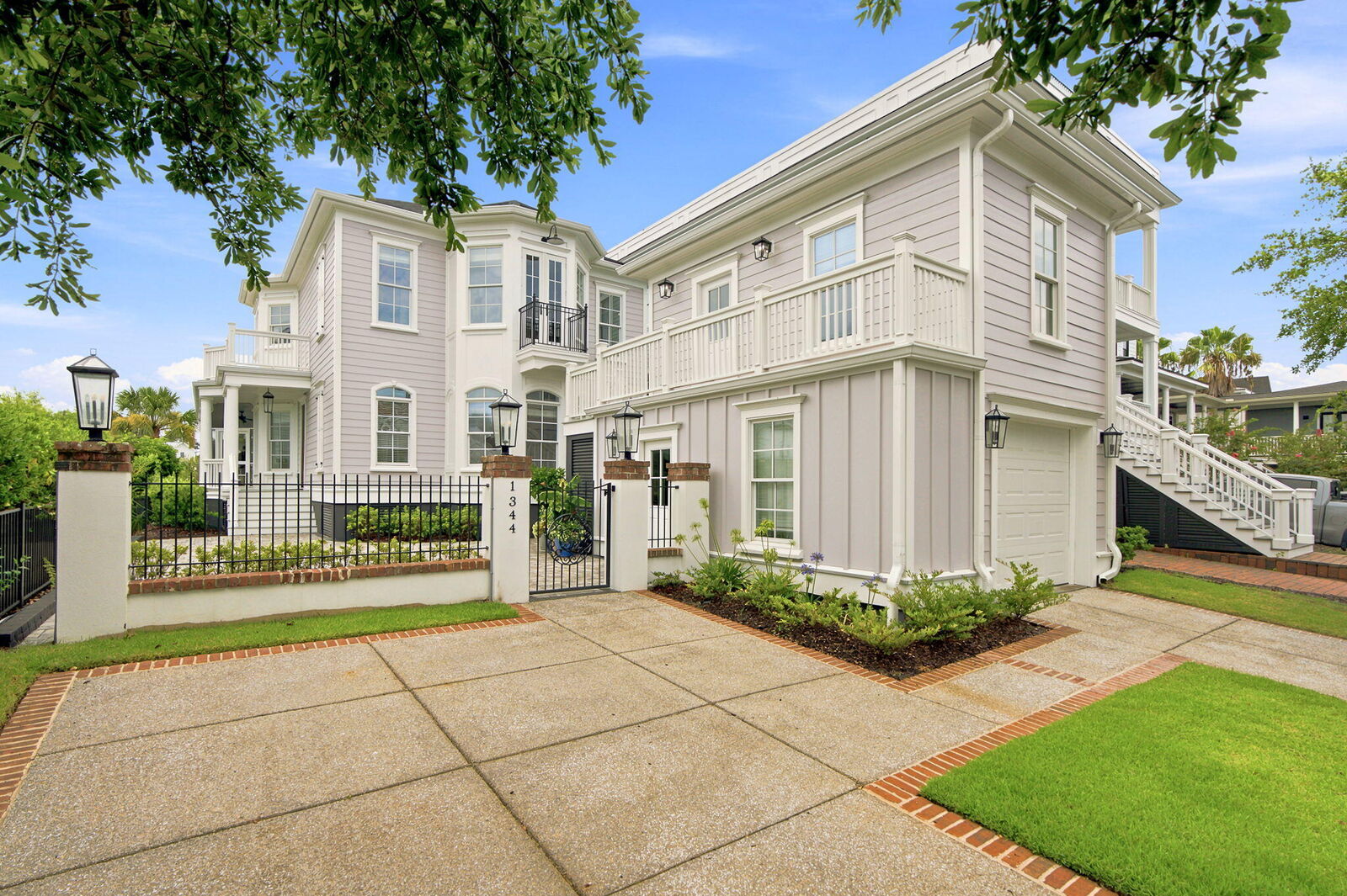 Property Photo: 1344 Penshell Place SC 29464
