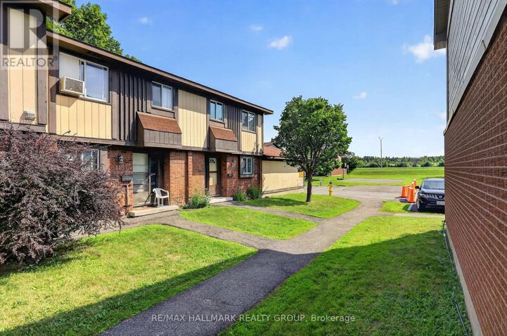 Property Photo: 113 Pickford Drive ON K2L 2C3