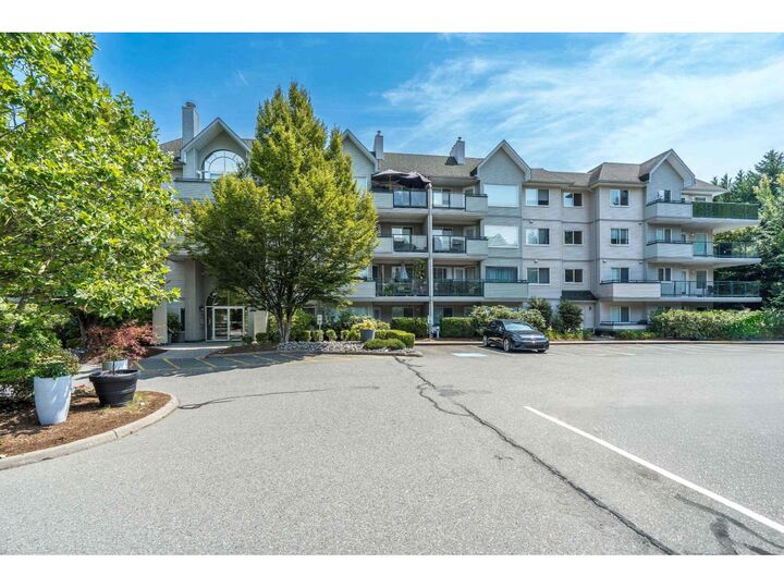 Property Photo: 33718 King Road 406 BC V2S 8J3