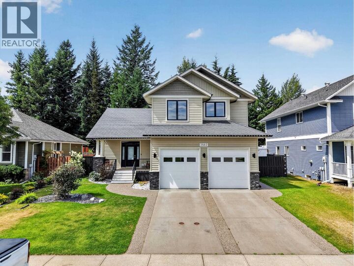 7557 Loedel Crescent — photo 1