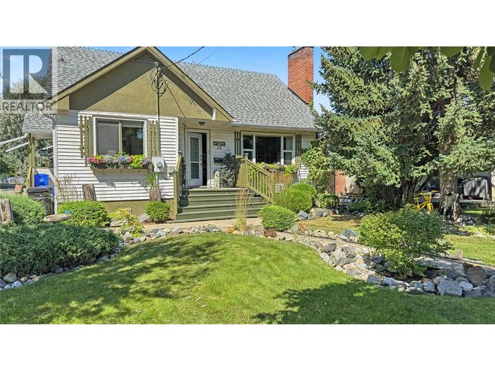 Property Photo: 15 15th Avenue South BC V1C 2Y4
