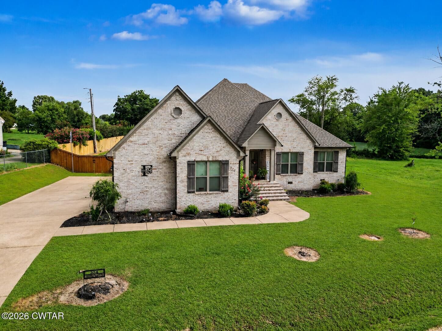 Property Photo: 374 Chestnut Street TN 38034