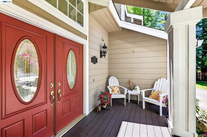 Property Photo: 633 Abbie Street CA 94566