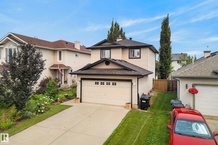 Property Photo: 76 Leyland Way AB T7X 4P2
