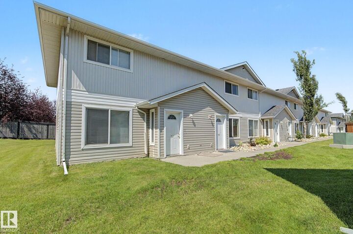 Property Photo:  180 Bridgeport Boulevard 152  AB T9E 8S1 