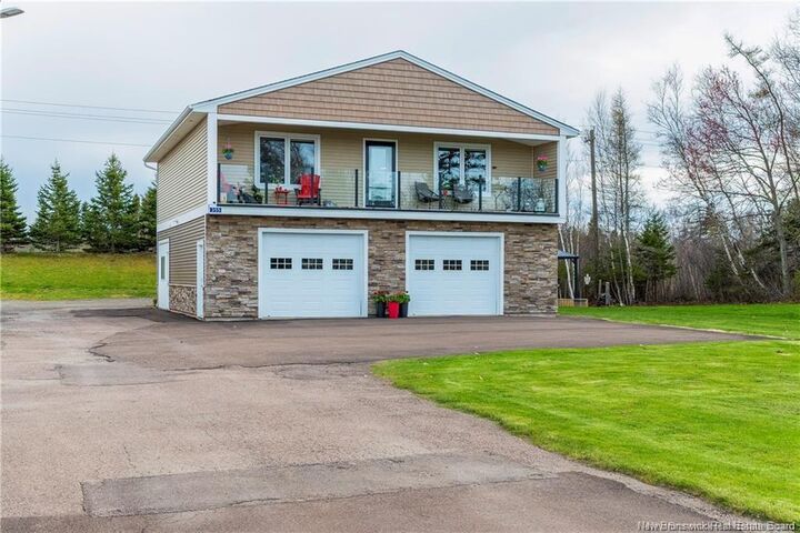 Property Photo:  355 Cornwall Road  NB E4P 1N9 