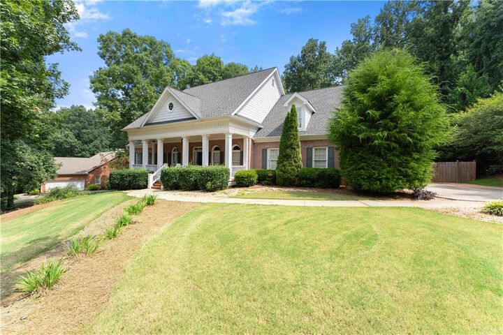 Property Photo:  5022 Oak Farm Way  GA 30542 