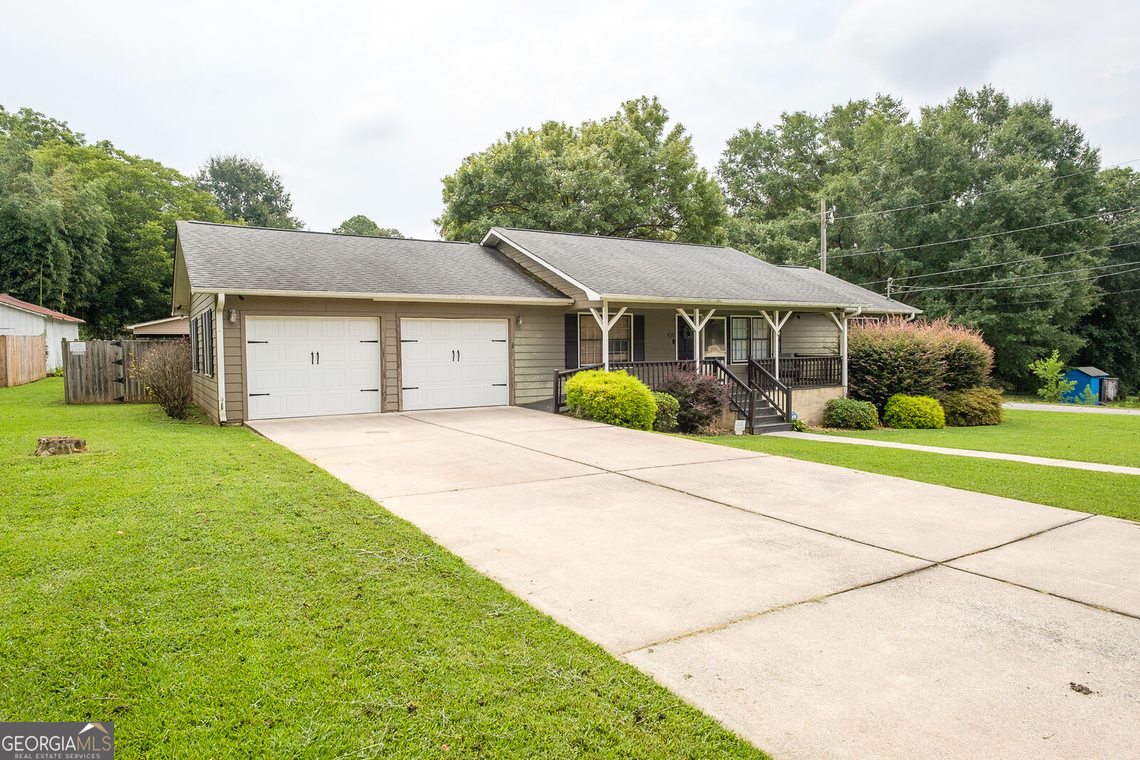 Property Photo: 105 Morgan Street GA 30153