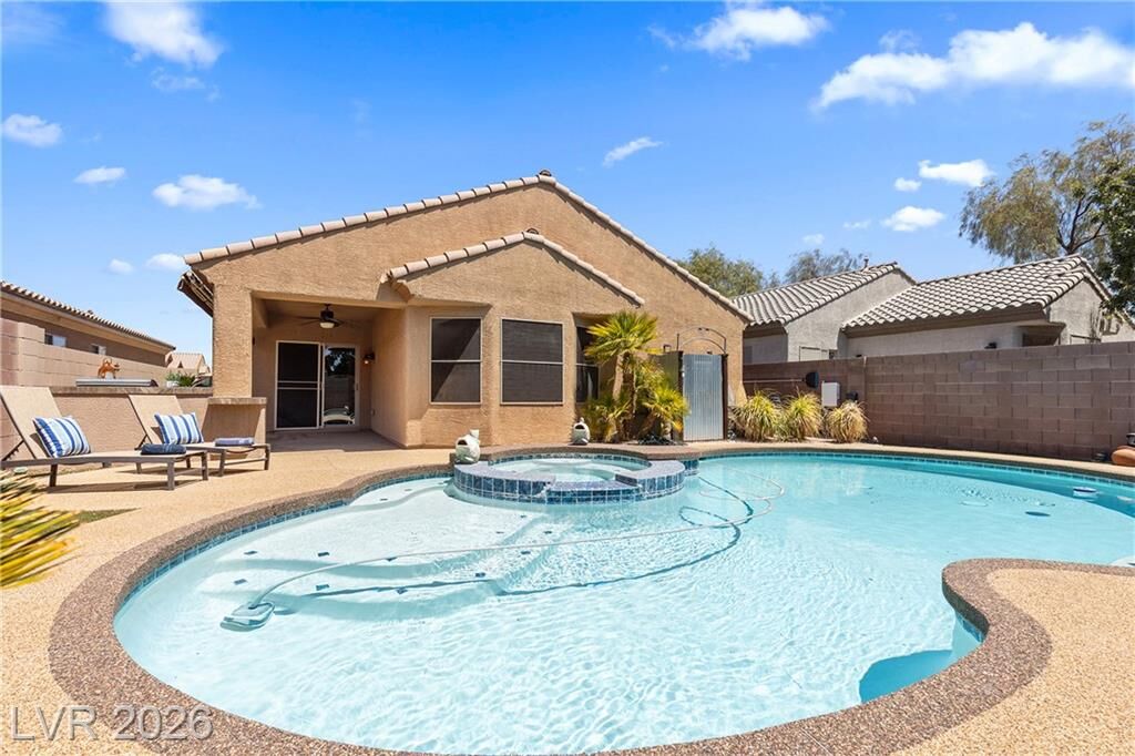 Property Photo: 6167 Moonlight Sonata Avenue NV 89122