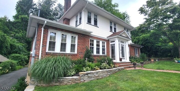 Property Photo:  14 Byrne Rd  NJ 07052 
