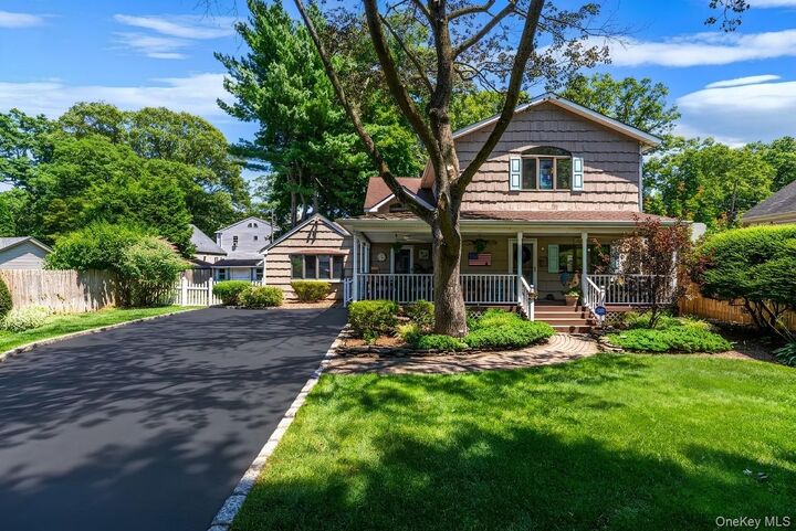 Property Photo: 24 Luther Place NY 11746