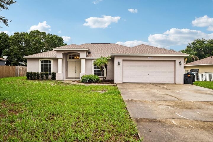 Property Photo:  4871 Cedar View Drive  FL 33860 