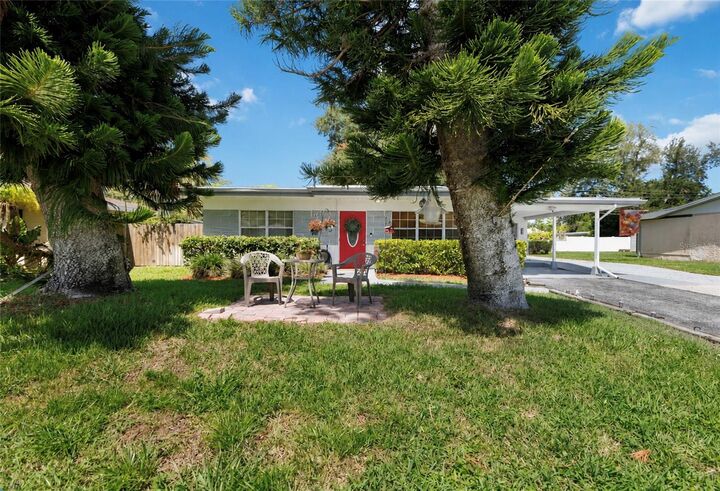 Property Photo:  5710 18th Street W  FL 34207 