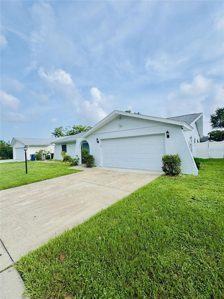 Property Photo:  6511 Jarvis Road  FL 34241 