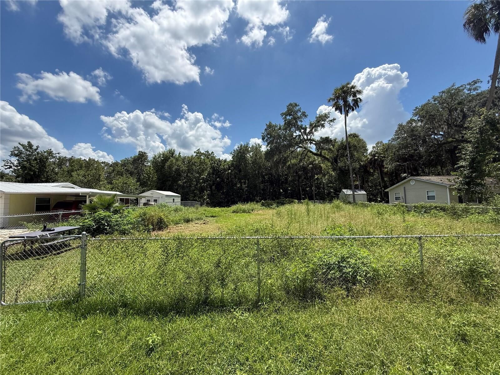 Property Photo:  154 N Robin Hood Road  FL 34450 