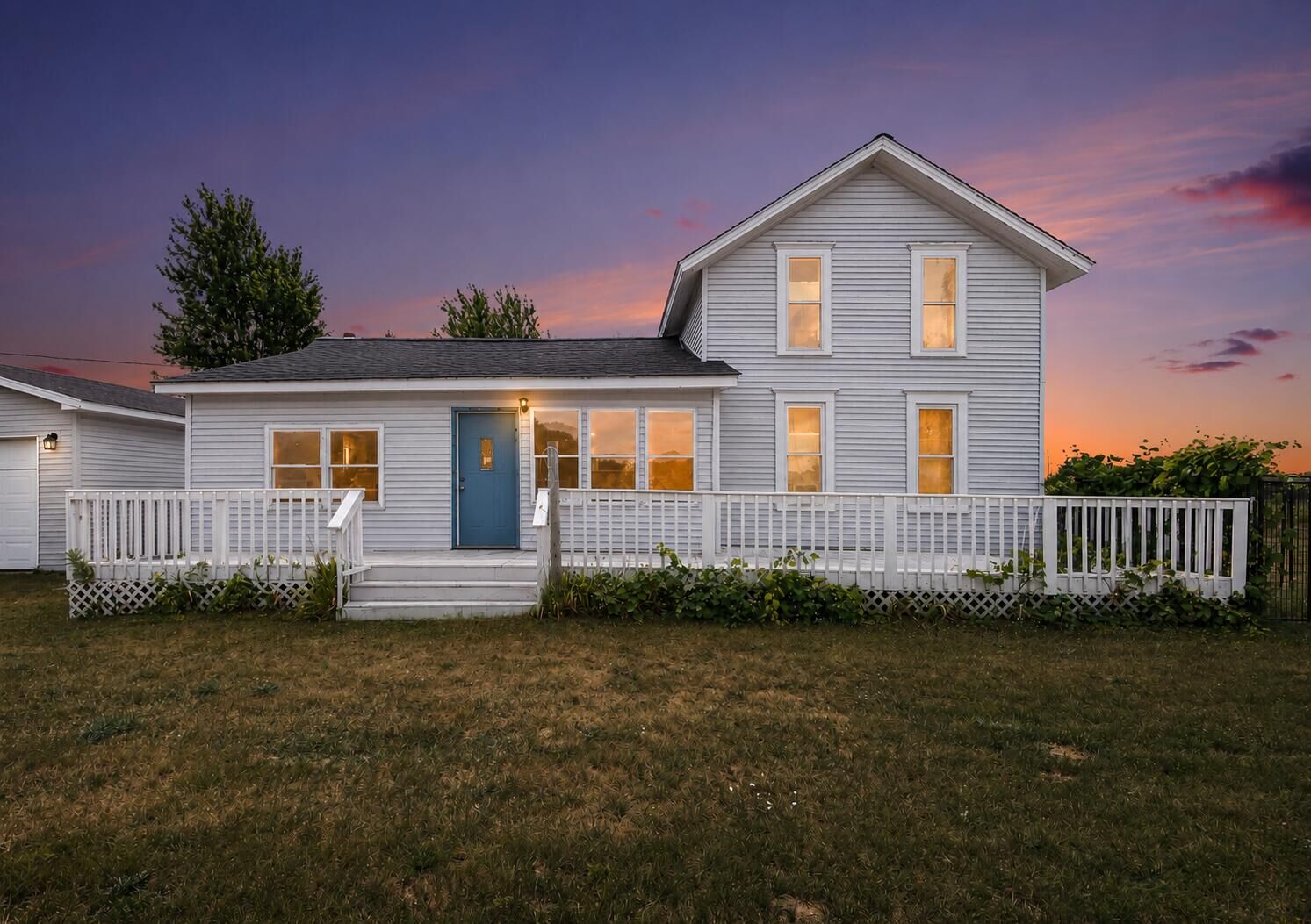 Property Photo: 611 W Shelby Road MI 49455