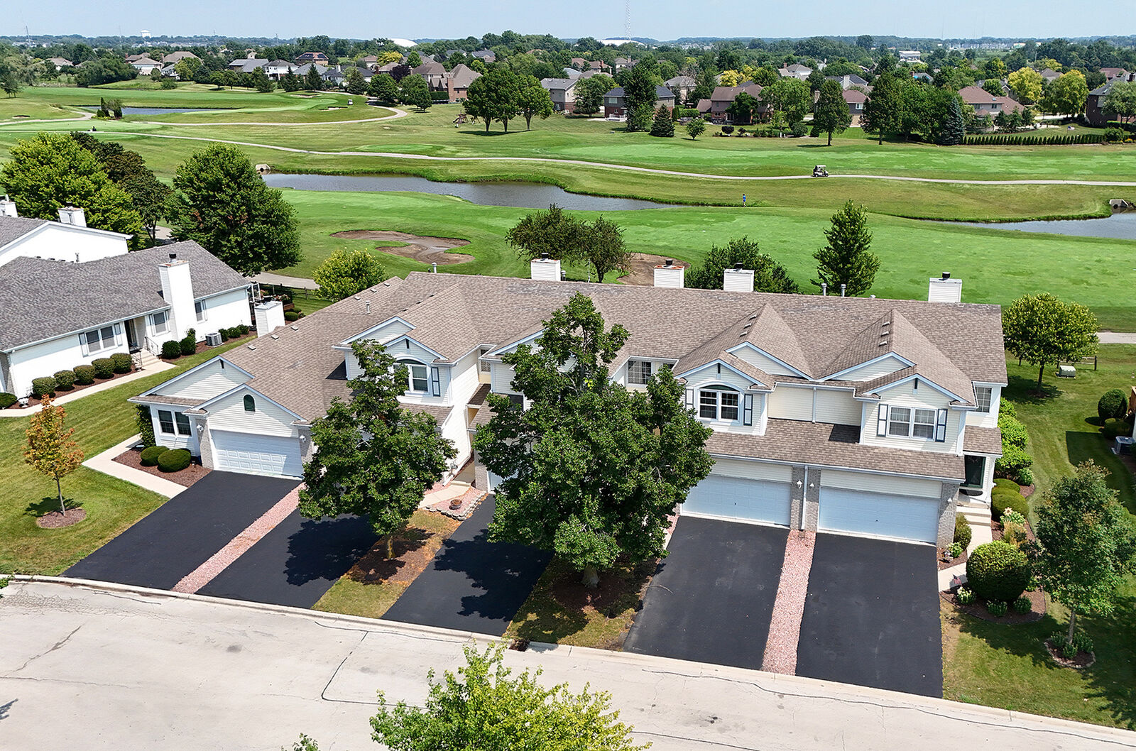 Property Photo: 17225 Arrowhead Drive IL 60441