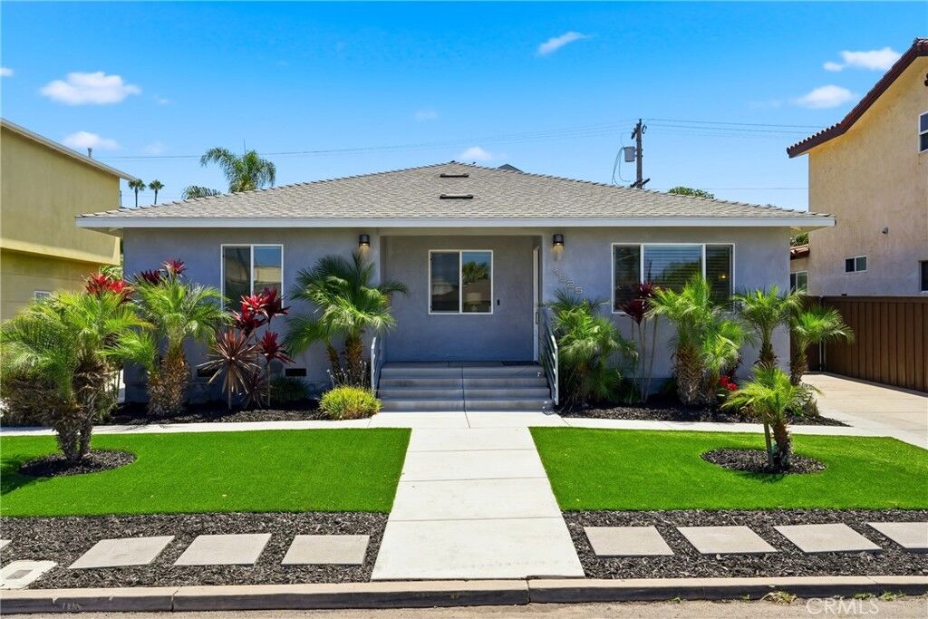 Property Photo:  1825 Chicago  CA 92110 