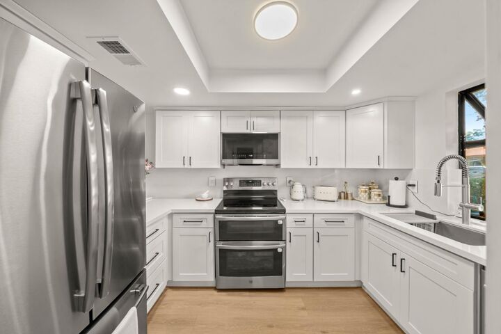 Property Photo:  202 Wales Drive  CA 95630 