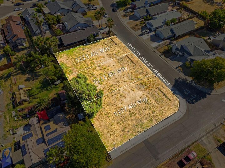 Property Photo: 5111 Alii Way CA 95838