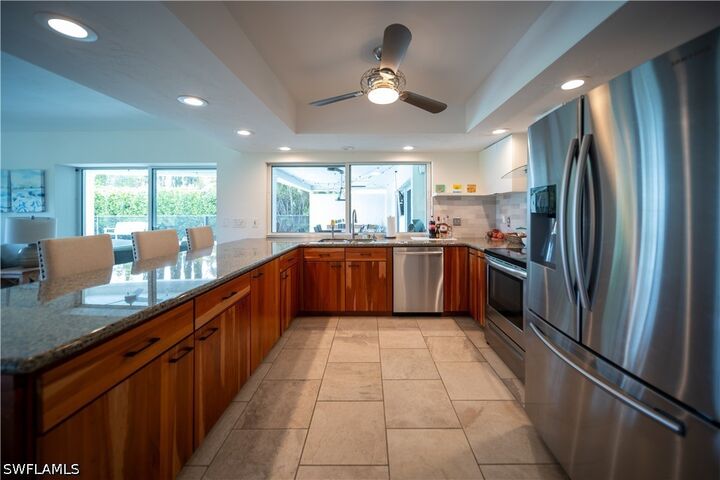 Property Photo: 191 Torrey Pines Point FL 34113