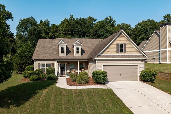 Property Photo: 430 Kimberly Circle GA 30646