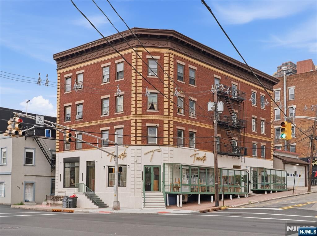 Property Photo:  1-2 Hilliard Avenue 1  NJ 07020 