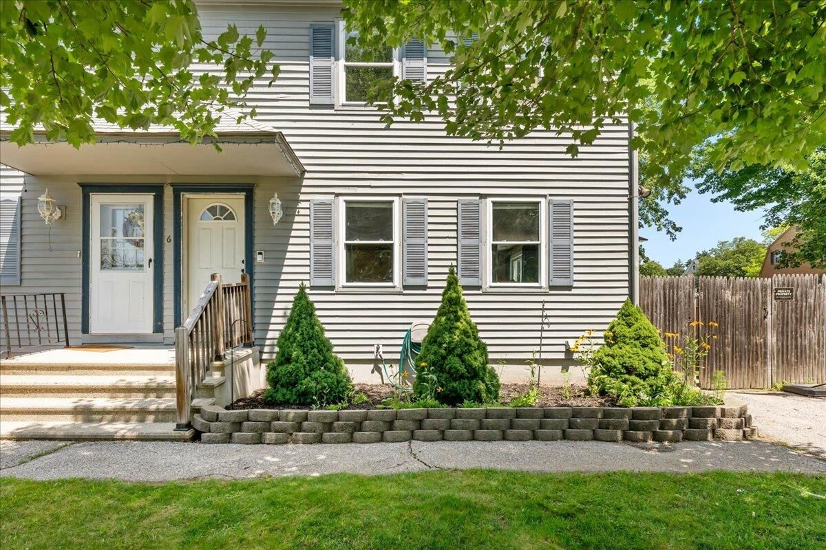Property Photo: 6R Tiger Tail Circle NH 03038