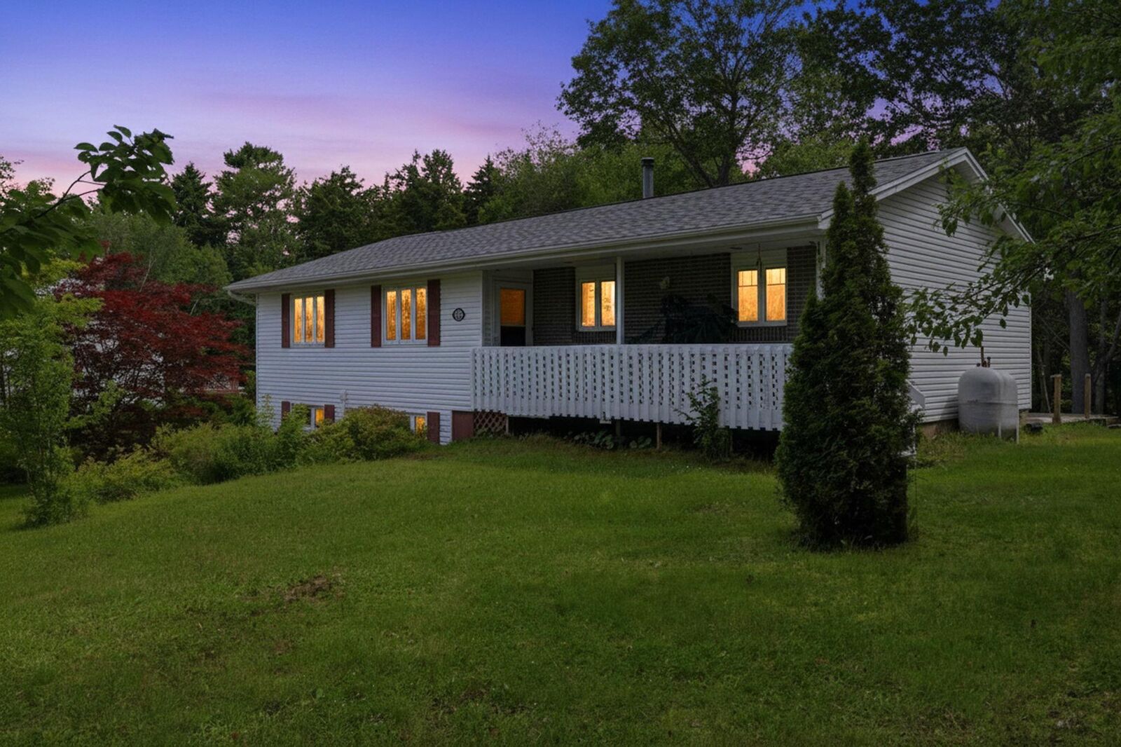 Photo de la propriété:  15 Meadow Brook Drive  NS B4G 1E2 