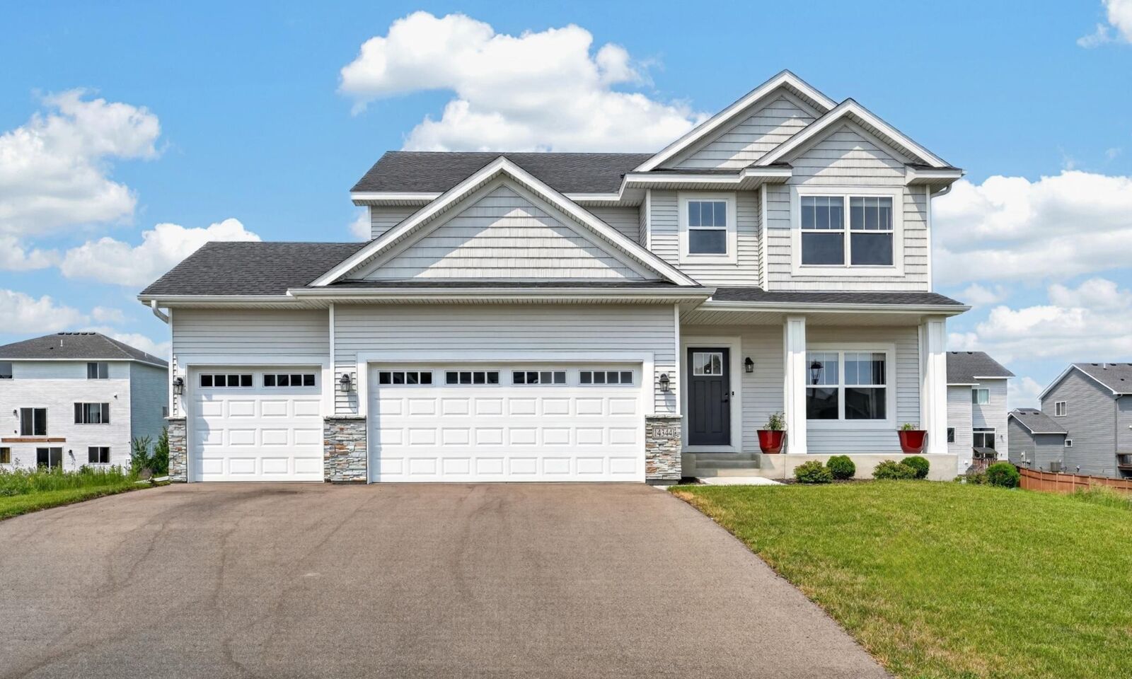 Property Photo: 14344 Alder Way MN 55068