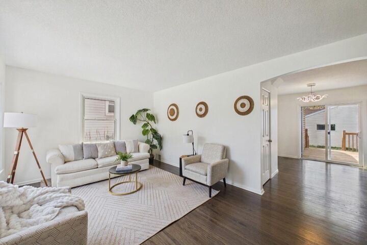 Property Photo:  2612 Georgia Avenue S  MN 55426 