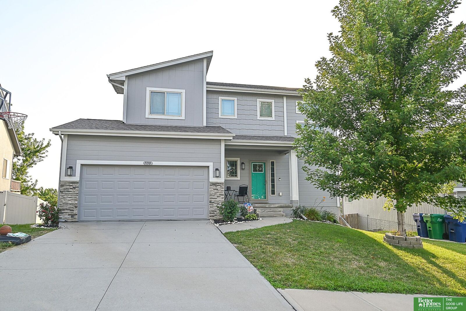 Property Photo:  7710 N 82nd Avenue  NE 68122 