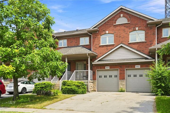 Property for sale — photo 1