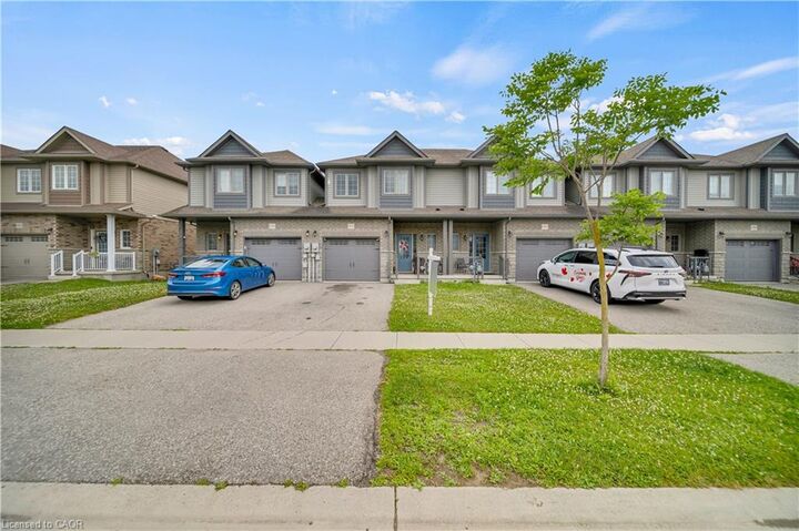Property Photo: 1450 Caen Avenue ON N4T 0J7