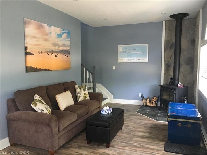 Property Photo: 38 Walter Street ON N0E 1T0