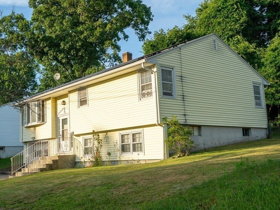 Property Photo:  65 Harold St  MA 01604 