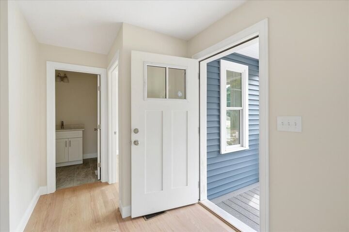 Property Photo: 9 Jasmine Way MA 02324